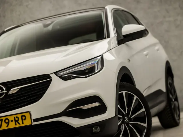Opel Grandland X 1.2 Turbo Elegance Sport 2021 Benzine 16