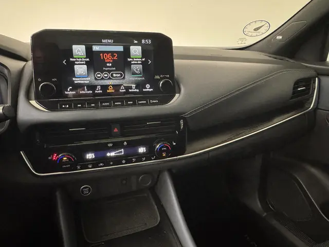 Nissan QASHQAI 1.3 MHEV Xtronic Tekna Plus 2022 Benzine 31