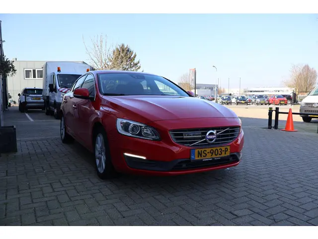 Volvo S60 1.5 T2 Nordic+ 2017 Benzine 7