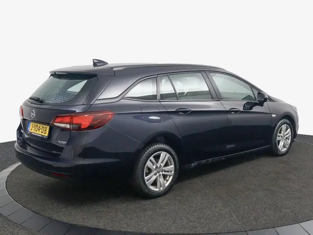 Opel Astra Sports Tourer 1.4 Business blauw 2018 Benzine 5