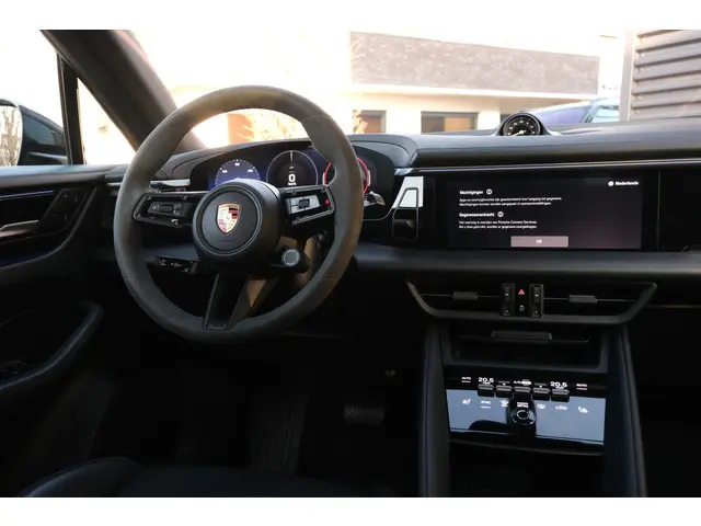 Porsche Macan 100 kWh 2025 Elektrisch 34