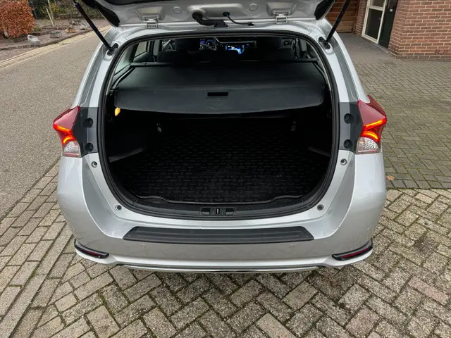 Toyota Auris Touring Sports 1.3 Now 2019 Benzine 4