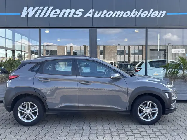 Hyundai Kona 3