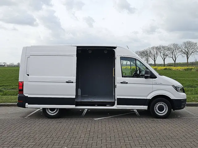 MAN TGE 3.180 2021 Diesel 13