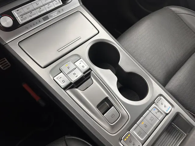 Hyundai Kona EV Premium 64 kWh [ 3-Fase ] 2020 Elektrisch 16