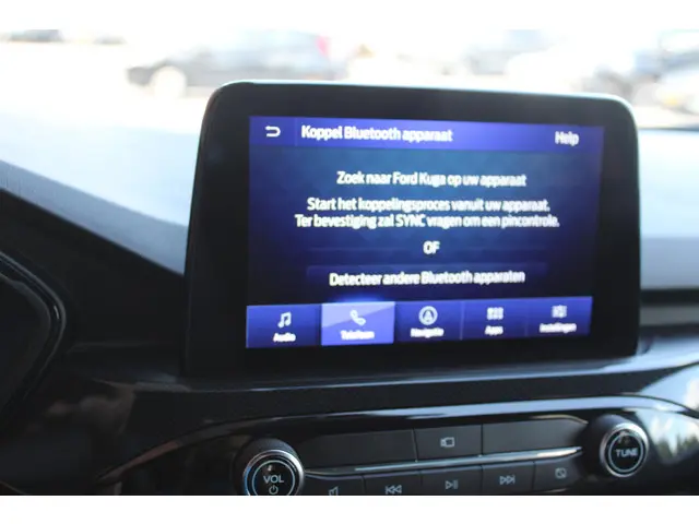 Ford Kuga 2.5 PHEV ST-Line 2022 Hybride Benzine 17