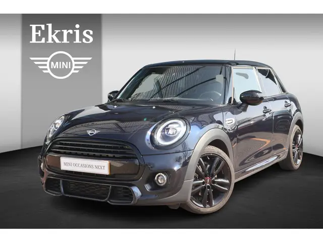 MINI 5-Deurs Cooper 2021 Benzine