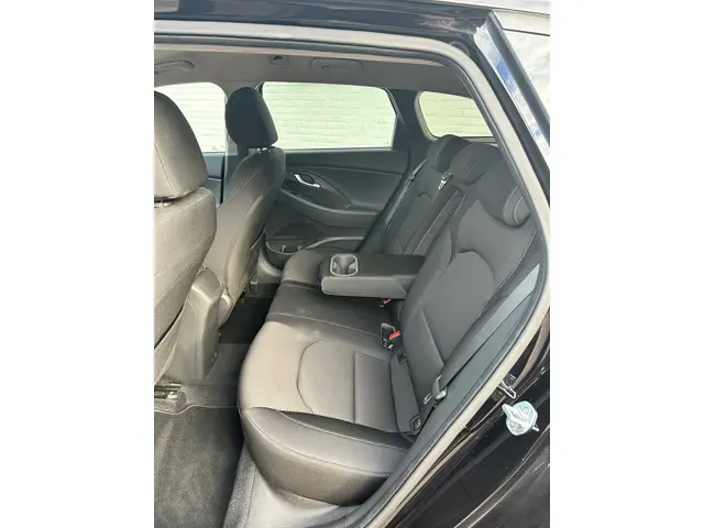 Hyundai i30 Wagon 1.0 T-GDI Premium 2020 Benzine 12