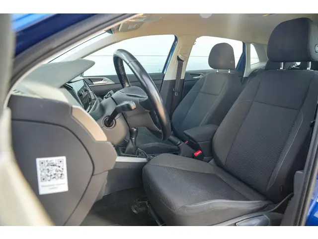 Volkswagen Polo 1.0 TSI Comfortline 2021 Benzine 8