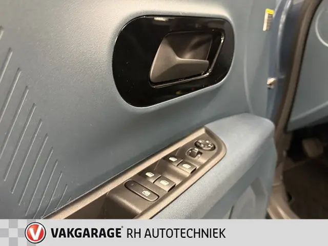 Fiat Grande Panda 1.2 Hybrid ICON 2025 Hybride Benzine 15