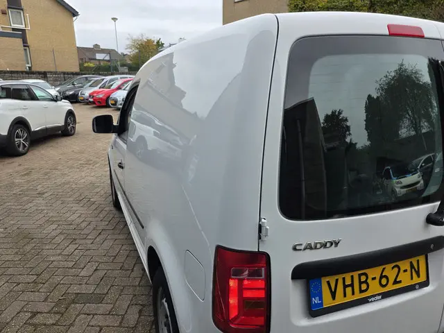 Volkswagen Caddy 2.0 TDI L1H1 BMT AIRCO TEL 2020 Diesel 7