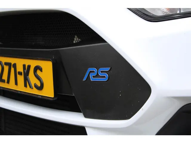 Ford Focus 2.3 RS 2018 Benzine 42