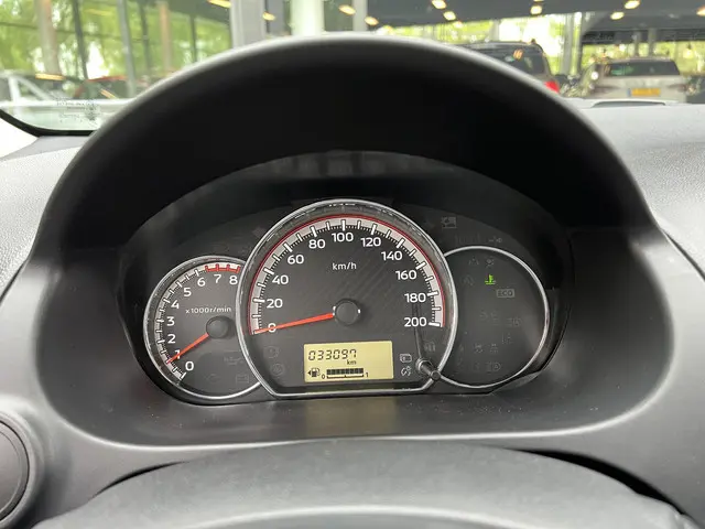 Mitsubishi Space Star 1.2 Connect+ 2024 Benzine 4