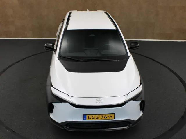 Toyota bZ4X Business 71 kWh 2023 Elektrisch 12