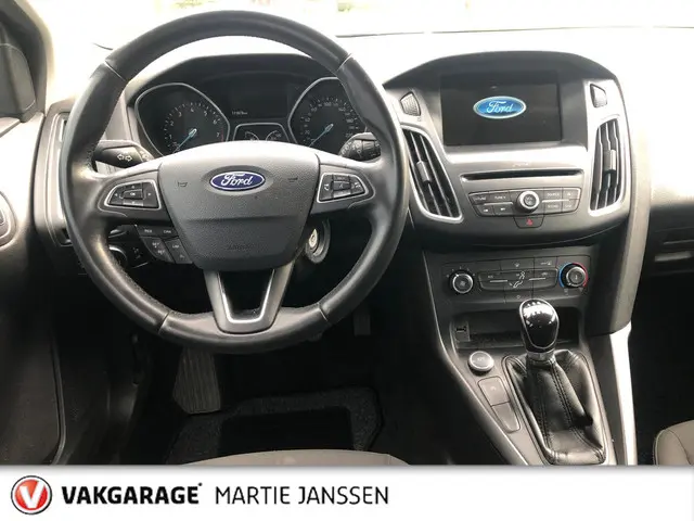 Ford Focus Wagon 1.0 Lease Edition 2018 Benzine 17