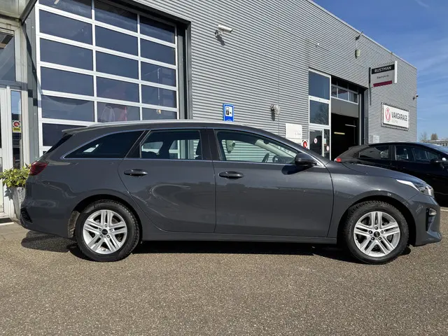 Kia Ceed Sportswagon 1.5 T-GDi DynamicLine 2021 Benzine 12