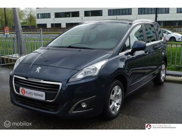 Peugeot 5008 1.2 PureTech Style 5p. 2016 Benzine