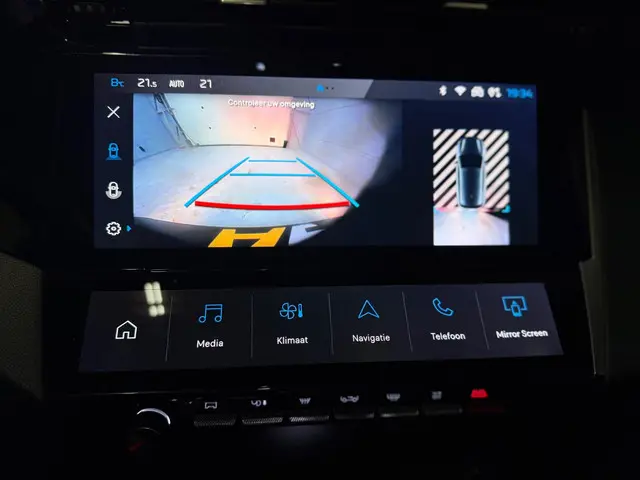 Peugeot 308 1.5 BlueHDi Allure Pack Business 2022 Diesel 7