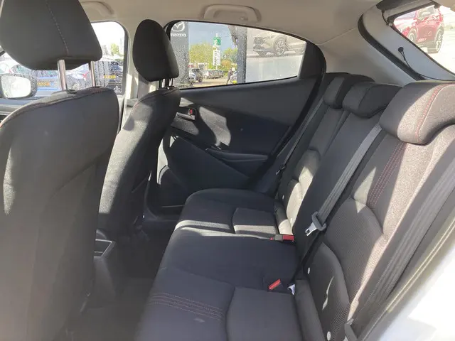 Mazda 2 1.5 e-SkyActiv-G 90 Homura 2024 Benzine 7