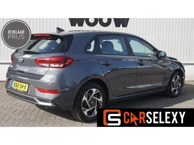 Hyundai i30 1.0 T-GDi Comfort Automaat 2024 Benzine 2