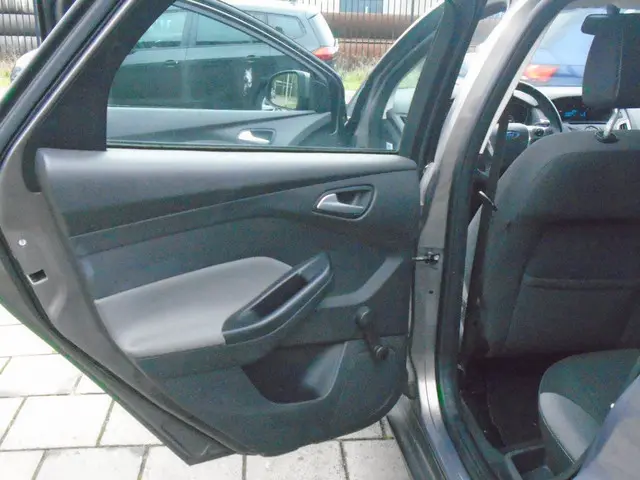 Ford Focus Wagon 1.0 EcoBoost Trend / AIRCO 2012 Benzine 22