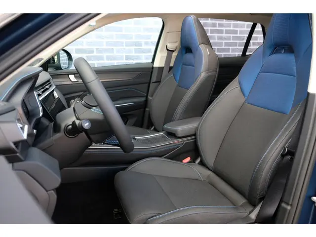 Lynk & Co 01 1.5 PHEV 2022 Hybride Benzine 3