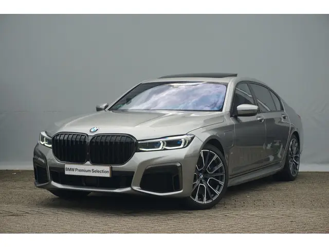 BMW 7 Serie 745Le xDrive 2019 Hybride Benzine 36