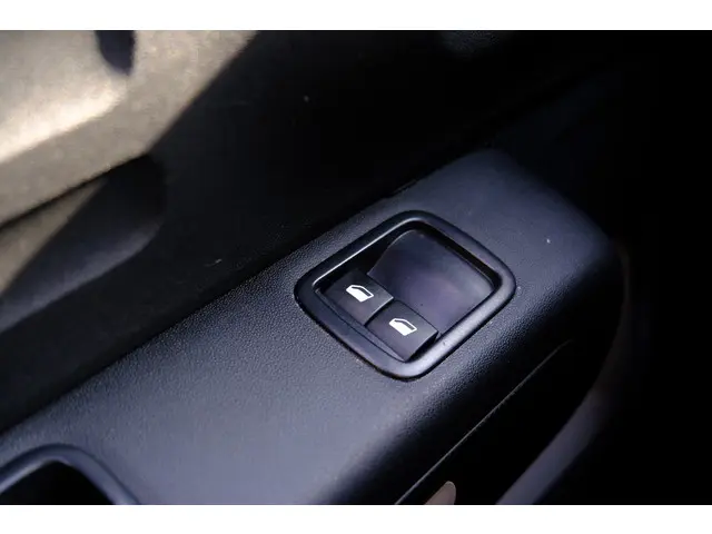 Citroën C3 1.6 BlueHDi Feel Navi|Clima|LMV 2017 Diesel 22