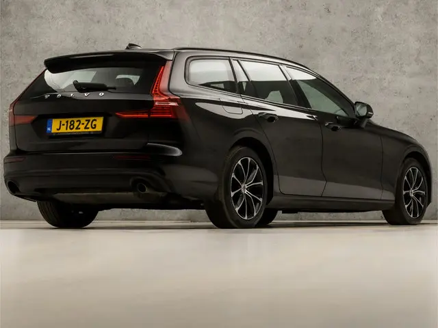 Volvo V60 2.0 B3 Momentum Sport 2020 Hybride Benzine 5