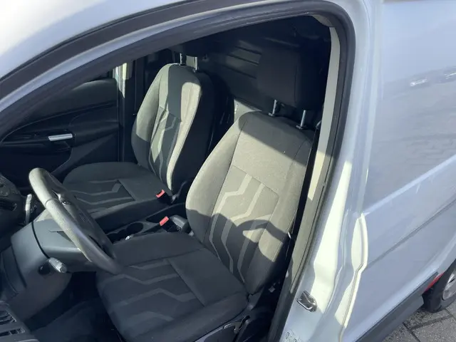 Ford Transit Connect 1.5 TDCI L1 Trend 2017 Diesel 12