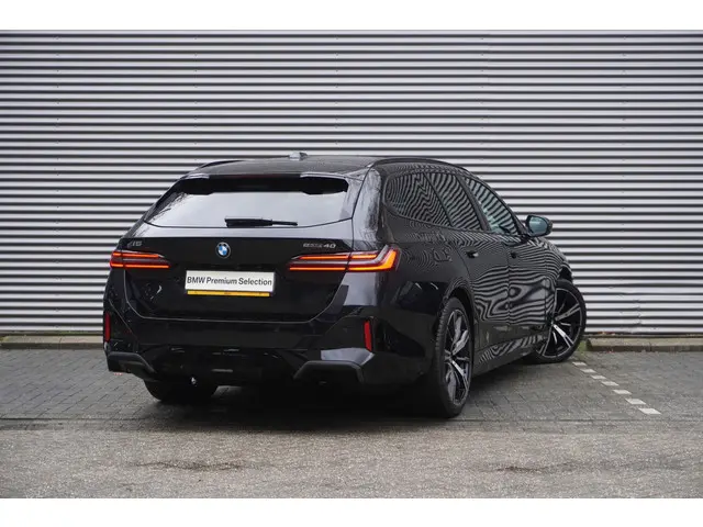 BMW i5 Touring eDrive40 2026 Elektrisch 2