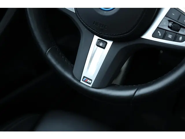 BMW iX3 Executive 80 kWh 2024 Elektrisch 19