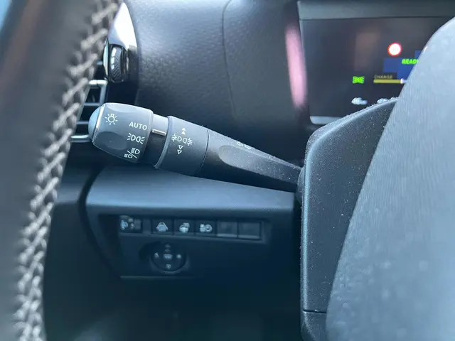 Citroën ë-C4 Shine 50 kWh 2021 Elektrisch 13