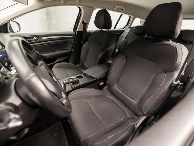 Renault Mégane Estate 1.3 TCe Sport Deluxe 2021 Benzine 15