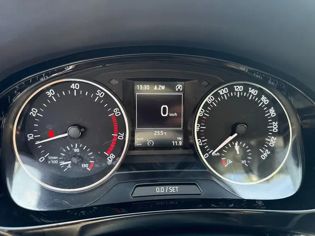 Škoda Rapid Spaceback 1.2 TSI Greentech JOY 2016 Benzine 15