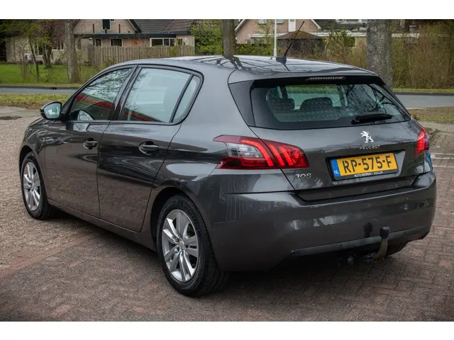 Peugeot 308 1.2 PureTech Active 2018 Benzine 11