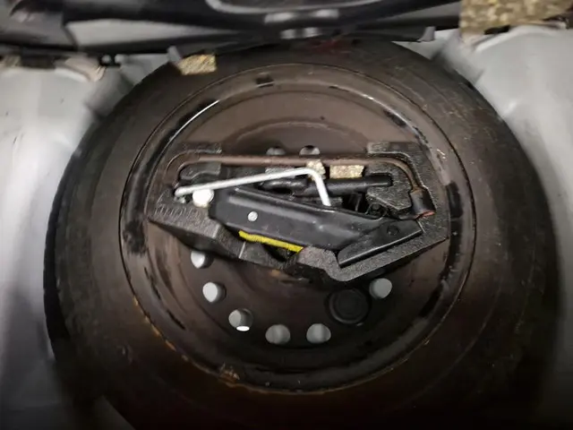 Peugeot 107 1.0 Access Accent 2013 Benzine 13