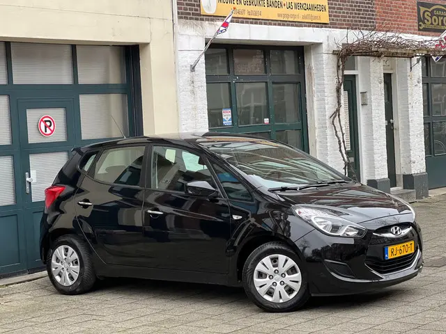 Hyundai ix20 3