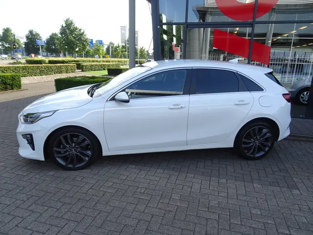 Kia Ceed 1.0 T-GDi DynamicPlusLine 120 PK 2019 Benzine 6