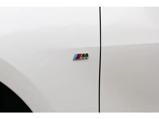 BMW 1 Serie 116i High Executive 2022 Benzine 5