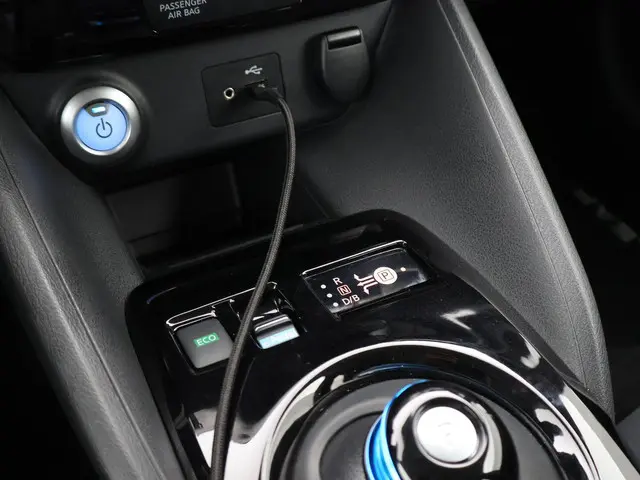 Nissan Leaf N-CONNECTA 40 KWH 2019 Elektrisch 26