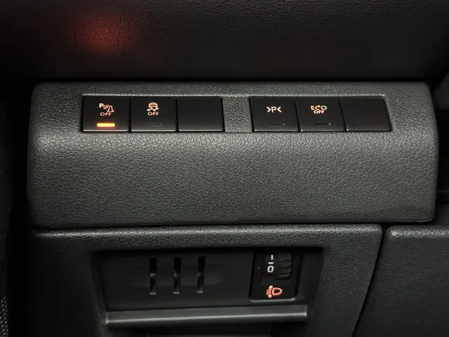 Peugeot 3008 1.2 PureTech Style 2016 Benzine 29