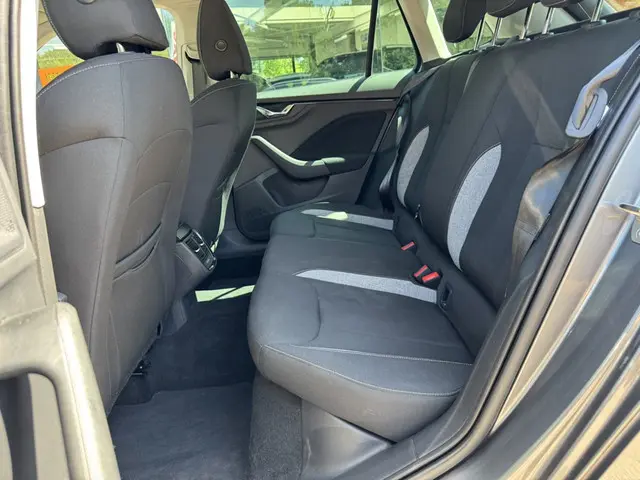 Škoda Kamiq 1.0 TSI Selection DSG 110 pK 2024 Benzine 13