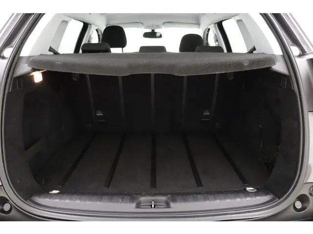 Peugeot 2008 1.2 PureTech Style 2015 Benzine 10