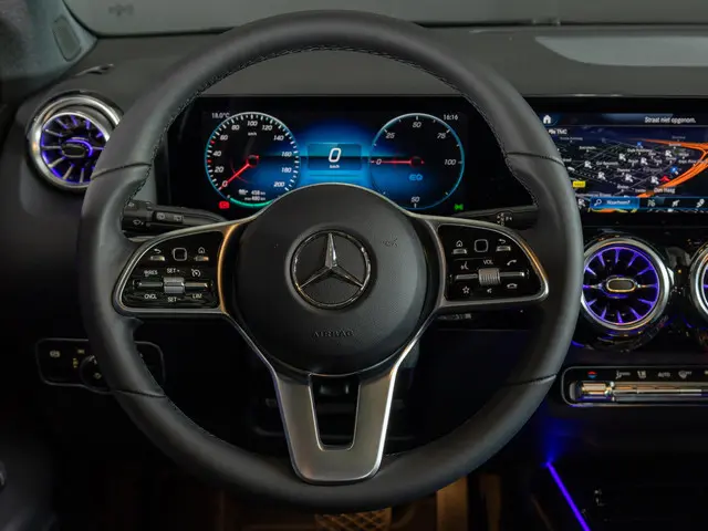 Mercedes-Benz EQA 250 Luxury Line 2024 Elektrisch 20