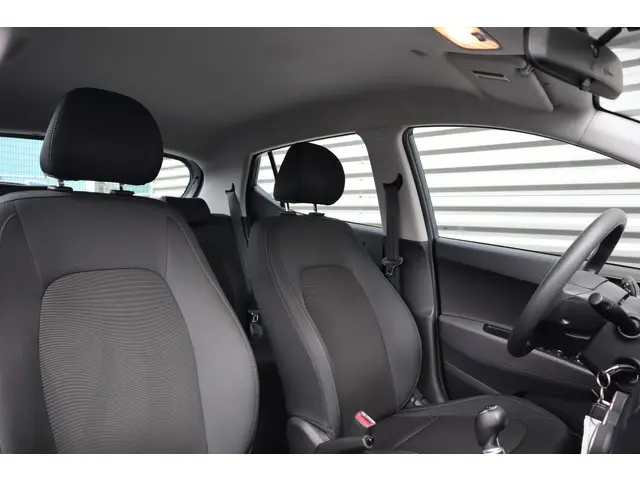 Hyundai i10 1.0i Comfort 2020 Benzine 13