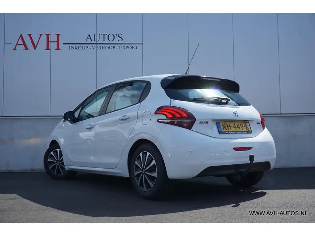 Peugeot 208 1.2 PureTech Blue Lion 2017 Benzine 4