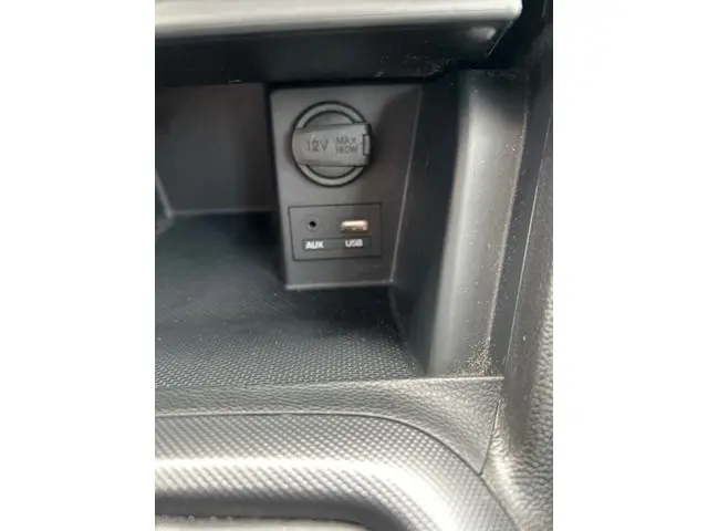 Hyundai i10 1.0i i-Motion Comfort 2017 Benzine 17