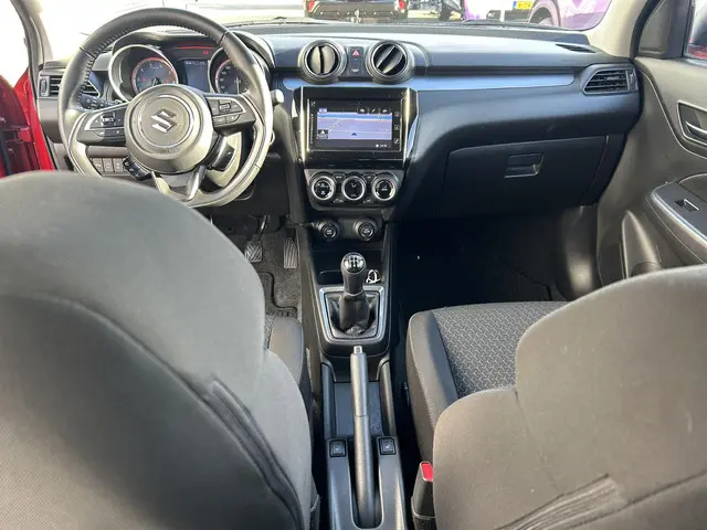 Suzuki Swift 1.2 Style Smart Hybrid 2021 Benzine 19