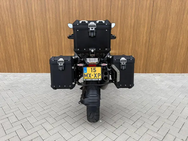BMW R 1250 GS Adventure All-Road 2023 Benzine 2